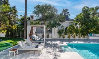 Villa luxueusement rénovée à vendre à deux pas de la plage à l'est de Marbella 776409 