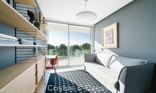 Maison à vendre, en première ligne de golf, dans une communauté fermée de Sotogrande, Costa del Sol 775991 