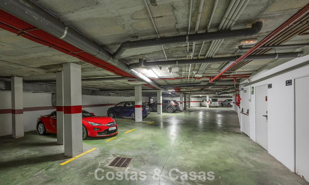 Spacieuse maison à vendre dans un complexe en première ligne de plage sur le New Golden Mile entre Marbella et Estepona 776026