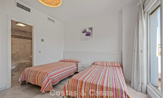 Spacieuse maison à vendre dans un complexe en première ligne de plage sur le New Golden Mile entre Marbella et Estepona 776038 