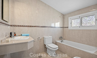 Spacieuse maison à vendre dans un complexe en première ligne de plage sur le New Golden Mile entre Marbella et Estepona 776043 