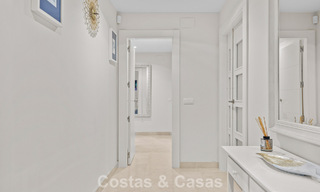 Appartement de luxe à vendre dans le prestigieux complexe de golf 5* Los Flamingos sur le New Golden Mile, Marbella - Benahavis 776130 