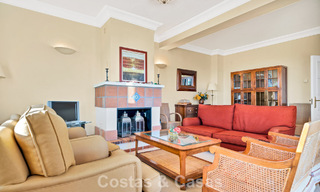 Maison avec vue sur la mer à vendre, dans une communauté calme et fermée dans les collines de Benahavis - Marbella 776247 
