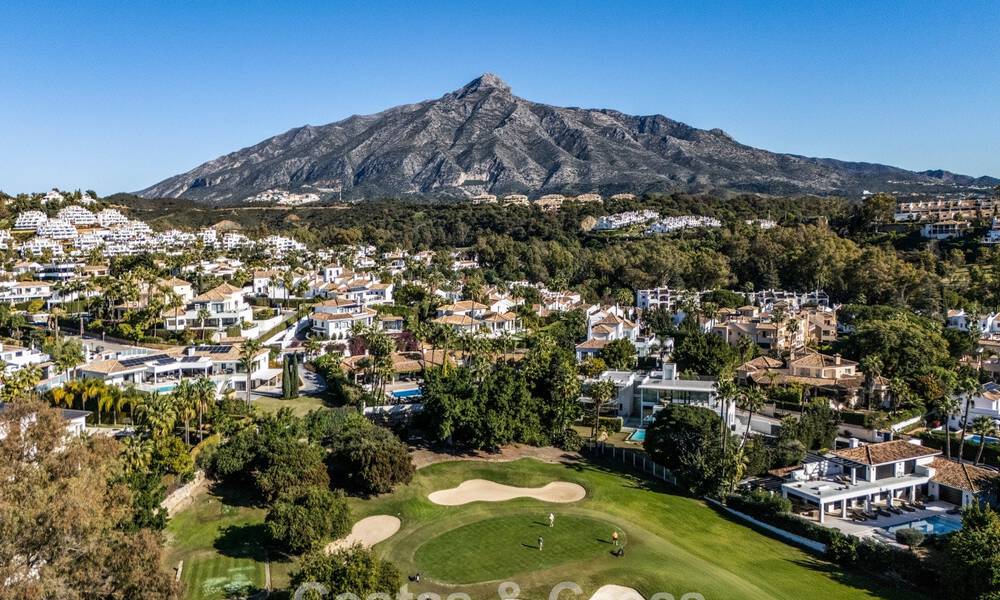 Villa de luxe prête à emménager avec un style méditerranéen moderne à vendre dans la vallée du golf de Nueva Andalucia, Marbella 776267