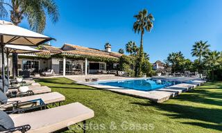 Villa de luxe prête à emménager avec un style méditerranéen moderne à vendre dans la vallée du golf de Nueva Andalucia, Marbella 776273 