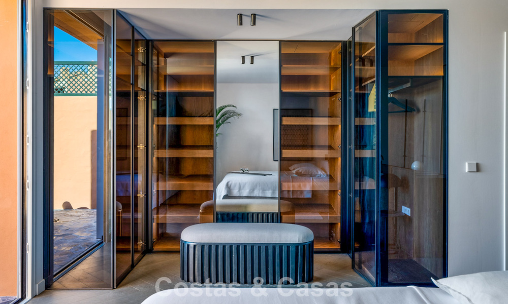 Penthouse en duplex rénové à vendre, à distance de marche des commodités dans la vallée du golf de Nueva Andalucia, Marbella 793381