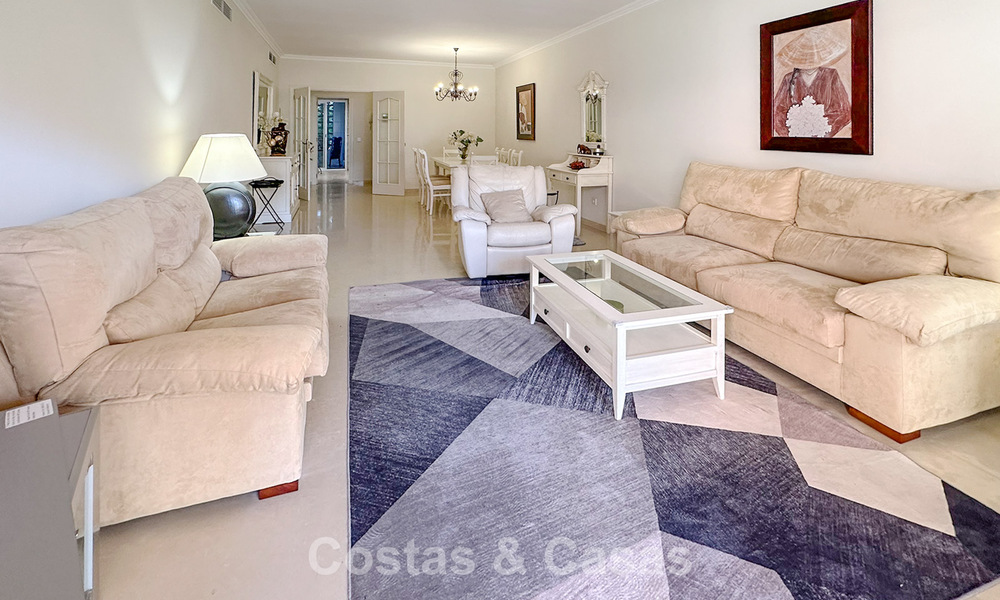 Appartement au rez-de-chaussée près de la plage et de Puerto Banus, Marbella 776347