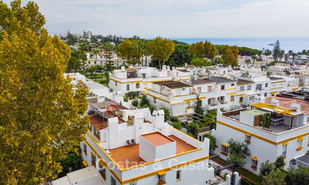 Maison à vendre à quelques mètres de la plage sur le Golden Mile de Marbella 776450