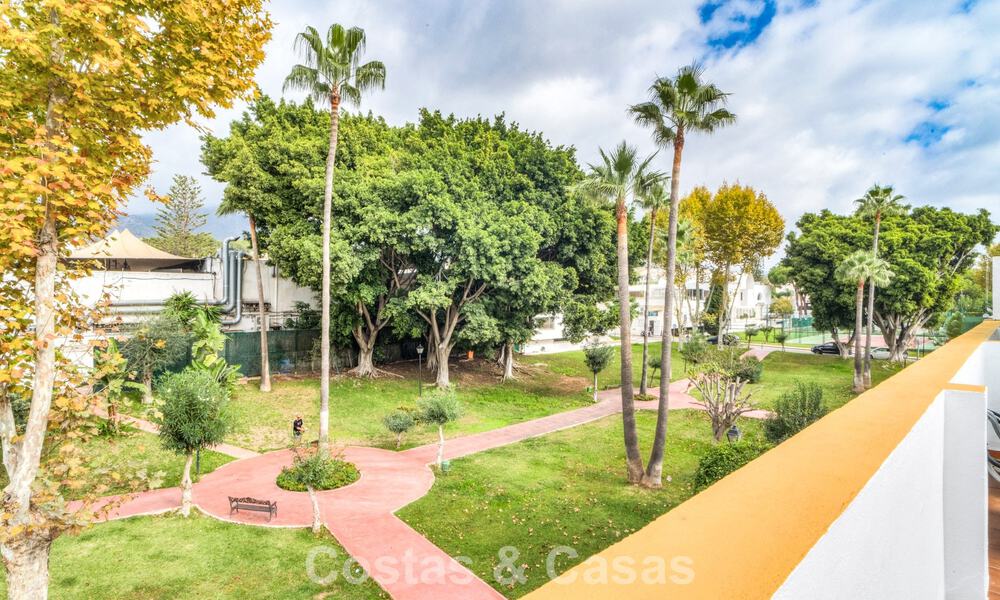 Maison à vendre à quelques mètres de la plage sur le Golden Mile de Marbella 776465