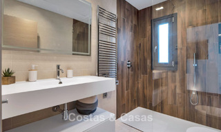 Luxueuse villa de style méditerranéen à vendre dans une communauté fermée entourée de nature à Marbella - Benahavis 776521 