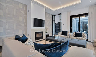 Luxueuse villa de style méditerranéen à vendre dans une communauté fermée entourée de nature à Marbella - Benahavis 776537 