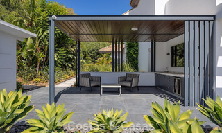 Luxueuse villa de style méditerranéen à vendre dans une communauté fermée entourée de nature à Marbella - Benahavis 805694 