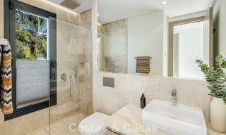 Villa de luxe contemporaine à vendre, dans un quartier résidentiel exclusif et fermé sur le prestigieux Golden Mile de Marbella 776696 