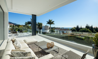 Villa de luxe contemporaine à vendre, dans un quartier résidentiel exclusif et fermé sur le prestigieux Golden Mile de Marbella 776698 