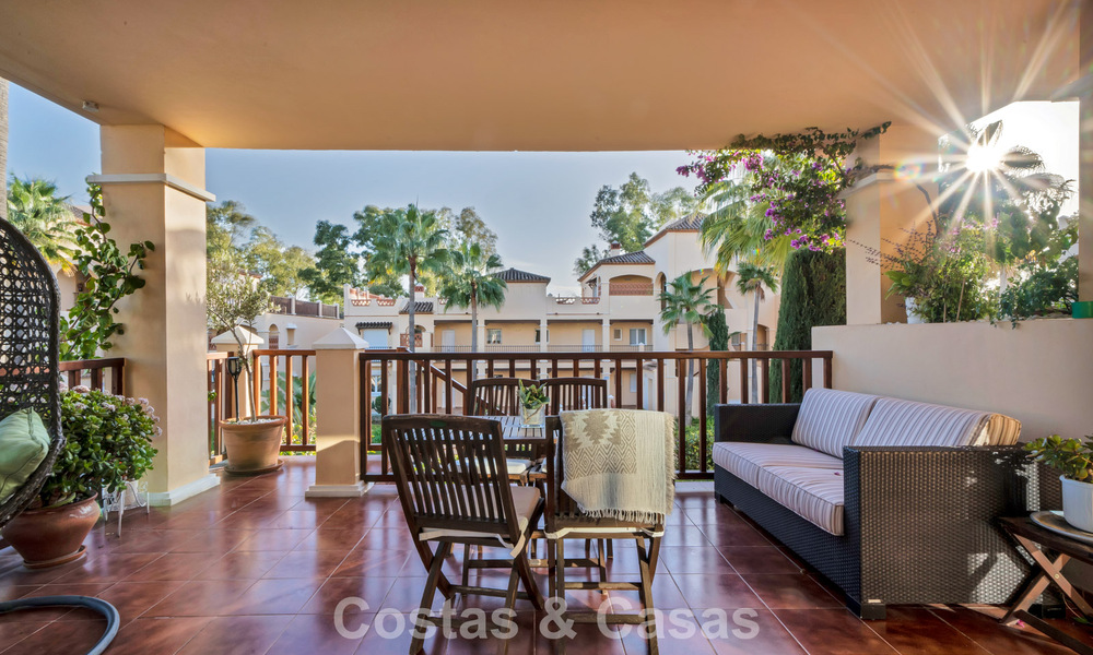 Luxueux appartement au rez-de-chaussée à vendre, situé sur le New Golden Mile entre Marbella et Estepona 776583