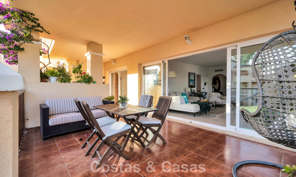 Luxueux appartement au rez-de-chaussée à vendre, situé sur le New Golden Mile entre Marbella et Estepona 776587