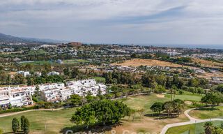 Charmante maison avec piscine privée à vendre, dans une enclave de golf recherchée de La Quinta, Marbella - Benahavis 776617 