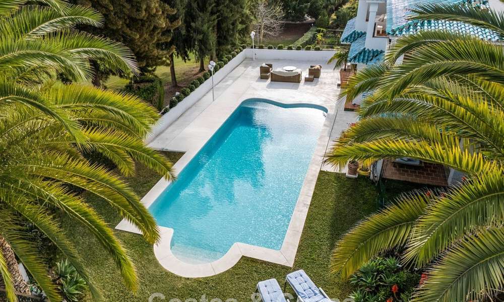 Charmante maison avec piscine privée à vendre, dans une enclave de golf recherchée de La Quinta, Marbella - Benahavis 776625