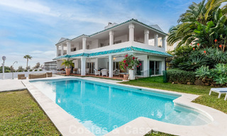 Charmante maison avec piscine privée à vendre, dans une enclave de golf recherchée de La Quinta, Marbella - Benahavis 776634 