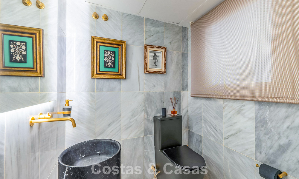 Charmante maison avec piscine privée à vendre, dans une enclave de golf recherchée de La Quinta, Marbella - Benahavis 776636