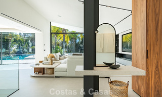 Villa de luxe rénovée à vendre dans un quartier résidentiel prestigieux à Marbella Est 777056 