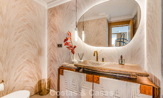 Penthouse en duplex exclusif à vendre, à proximité de la plage à Puerto Banus, Marbella 776962 