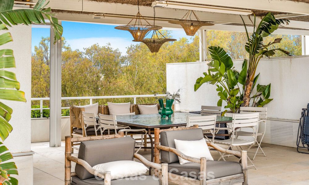 Penthouse en duplex exclusif à vendre, à proximité de la plage à Puerto Banus, Marbella 776991
