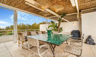 Penthouse en duplex exclusif à vendre, à proximité de la plage à Puerto Banus, Marbella 777000 
