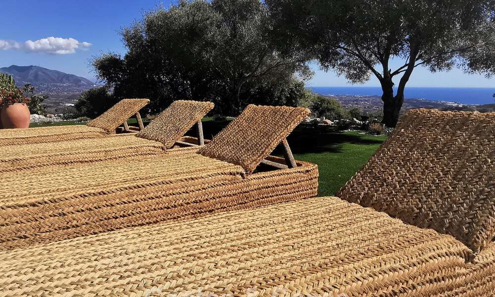 Villa de style hacienda espagnole avec des vues spectaculaires à vendre dans un cadre naturel à l'est du centre de Marbella 776920