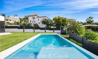 Villa moderne à vendre dans un quartier résidentiel sécurisé de Marbella - Benahavis 777169 