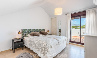 Duplex penthouse à vendre à distance de marche de toutes les commodités et de Puerto Banus à Nueva Andalucia, Marbella 777347 