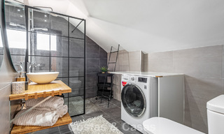 Duplex penthouse à vendre à distance de marche de toutes les commodités et de Puerto Banus à Nueva Andalucia, Marbella 777351 