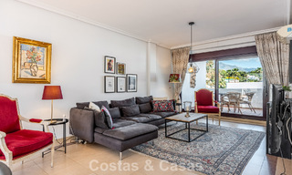 Duplex penthouse à vendre à distance de marche de toutes les commodités et de Puerto Banus à Nueva Andalucia, Marbella 777355 