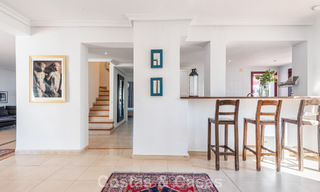 Duplex penthouse à vendre à distance de marche de toutes les commodités et de Puerto Banus à Nueva Andalucia, Marbella 777363 