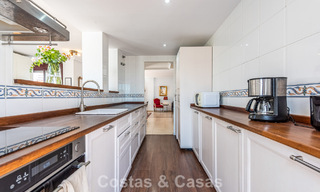 Duplex penthouse à vendre à distance de marche de toutes les commodités et de Puerto Banus à Nueva Andalucia, Marbella 777366 