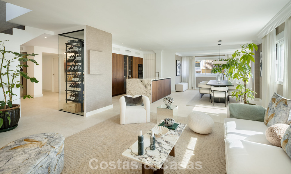 Penthouse en duplex prêt à emménager à vendre dans une urbanisation sécurisée 24h sur le Golden Mile de Marbella 777106