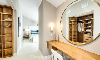 Penthouse en duplex prêt à emménager à vendre dans une urbanisation sécurisée 24h sur le Golden Mile de Marbella 777111 