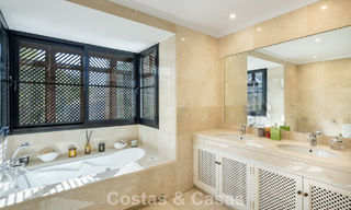 Villa de luxe prête à emménager à vendre en bordure d'un parcours de golf de premier ordre à La Quinta, Marbella - Benahavis 777073 