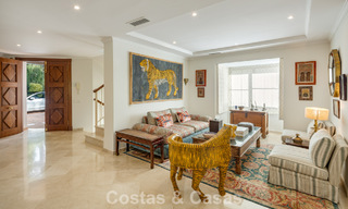 Villa de luxe prête à emménager à vendre en bordure d'un parcours de golf de premier ordre à La Quinta, Marbella - Benahavis 777080 