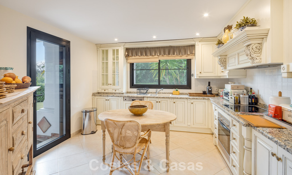 Villa de luxe prête à emménager à vendre en bordure d'un parcours de golf de premier ordre à La Quinta, Marbella - Benahavis 777085