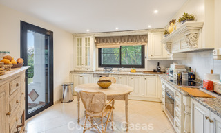 Villa de luxe prête à emménager à vendre en bordure d'un parcours de golf de premier ordre à La Quinta, Marbella - Benahavis 777085 