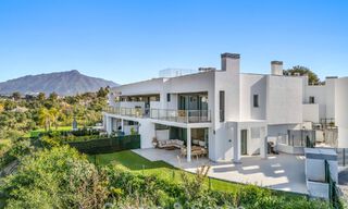 Luxueuse villa moderne à vendre à proximité de toutes les commodités à Guadalmina et San Pedro, Marbella 777302 