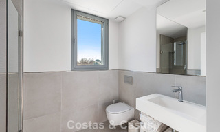 Luxueuse villa moderne à vendre à proximité de toutes les commodités à Guadalmina et San Pedro, Marbella 777315 