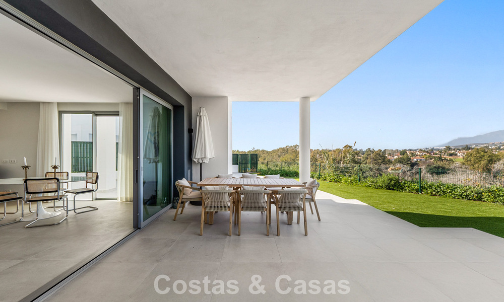 Luxueuse villa moderne à vendre à proximité de toutes les commodités à Guadalmina et San Pedro, Marbella 777330