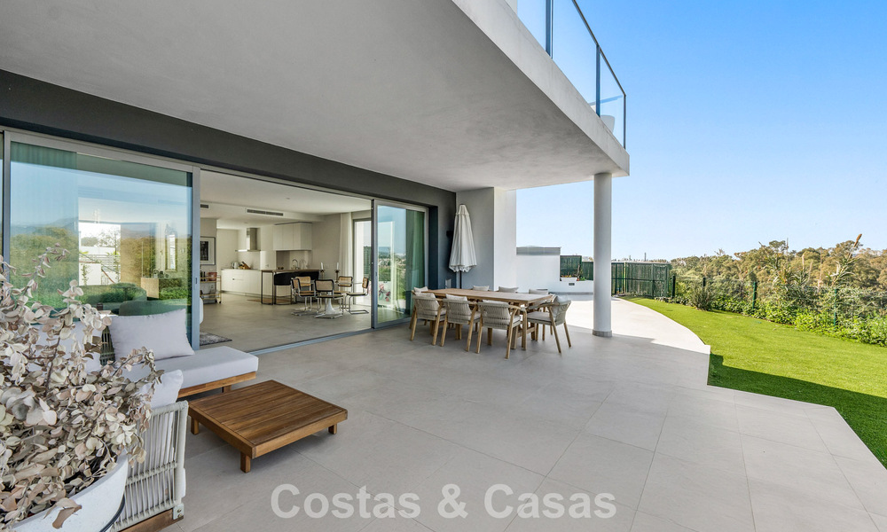 Luxueuse villa moderne à vendre à proximité de toutes les commodités à Guadalmina et San Pedro, Marbella 777331