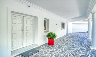 Spacieuse villa familiale de 4 chambres avec vue sur la mer à vendre dans un quartier résidentiel recherché à Marbella Est 777242 