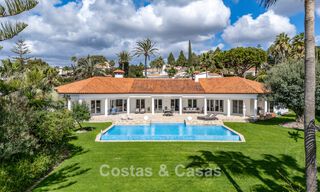 Spacieuse villa familiale de 4 chambres avec vue sur la mer à vendre dans un quartier résidentiel recherché à Marbella Est 777248 
