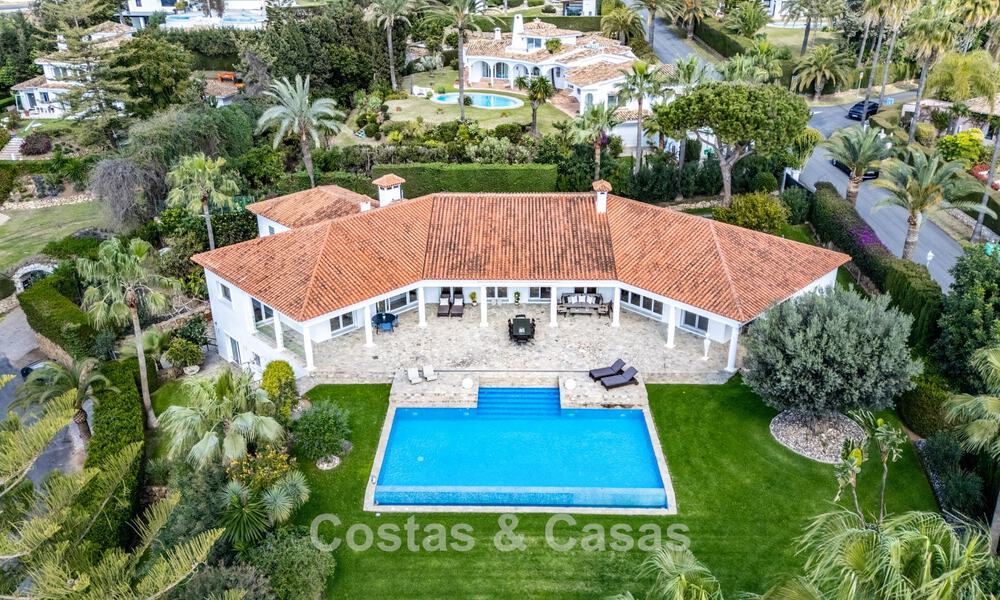 Spacieuse villa familiale de 4 chambres avec vue sur la mer à vendre dans un quartier résidentiel recherché à Marbella Est 777250