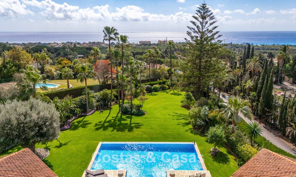 Spacieuse villa familiale de 4 chambres avec vue sur la mer à vendre dans un quartier résidentiel recherché à Marbella Est 777254
