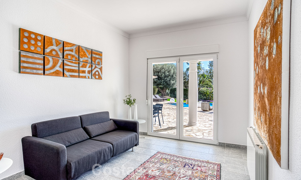 Spacieuse villa familiale de 4 chambres avec vue sur la mer à vendre dans un quartier résidentiel recherché à Marbella Est 777272
